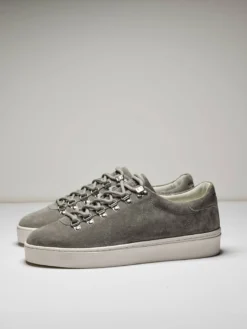 Cupsole sneaker