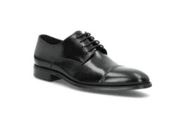 Elegant dressko i skinn