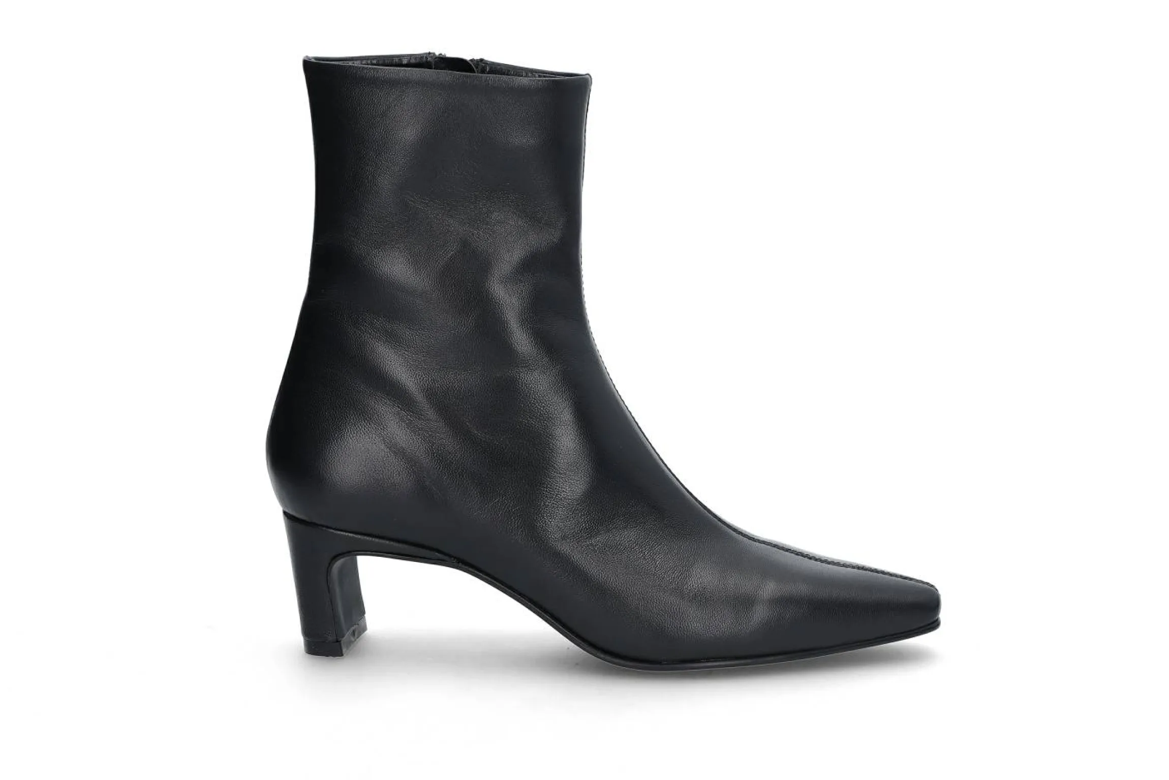 Elegant skinnskolett