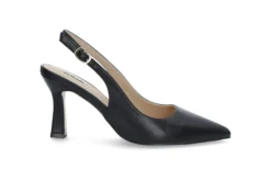 Elegant slingback pumps