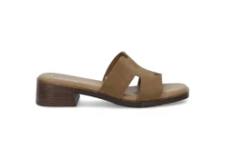 Elegant slip in sandal