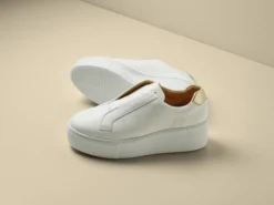 Platform sneakers