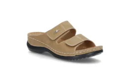 Praktisk og komfortabel sandal
