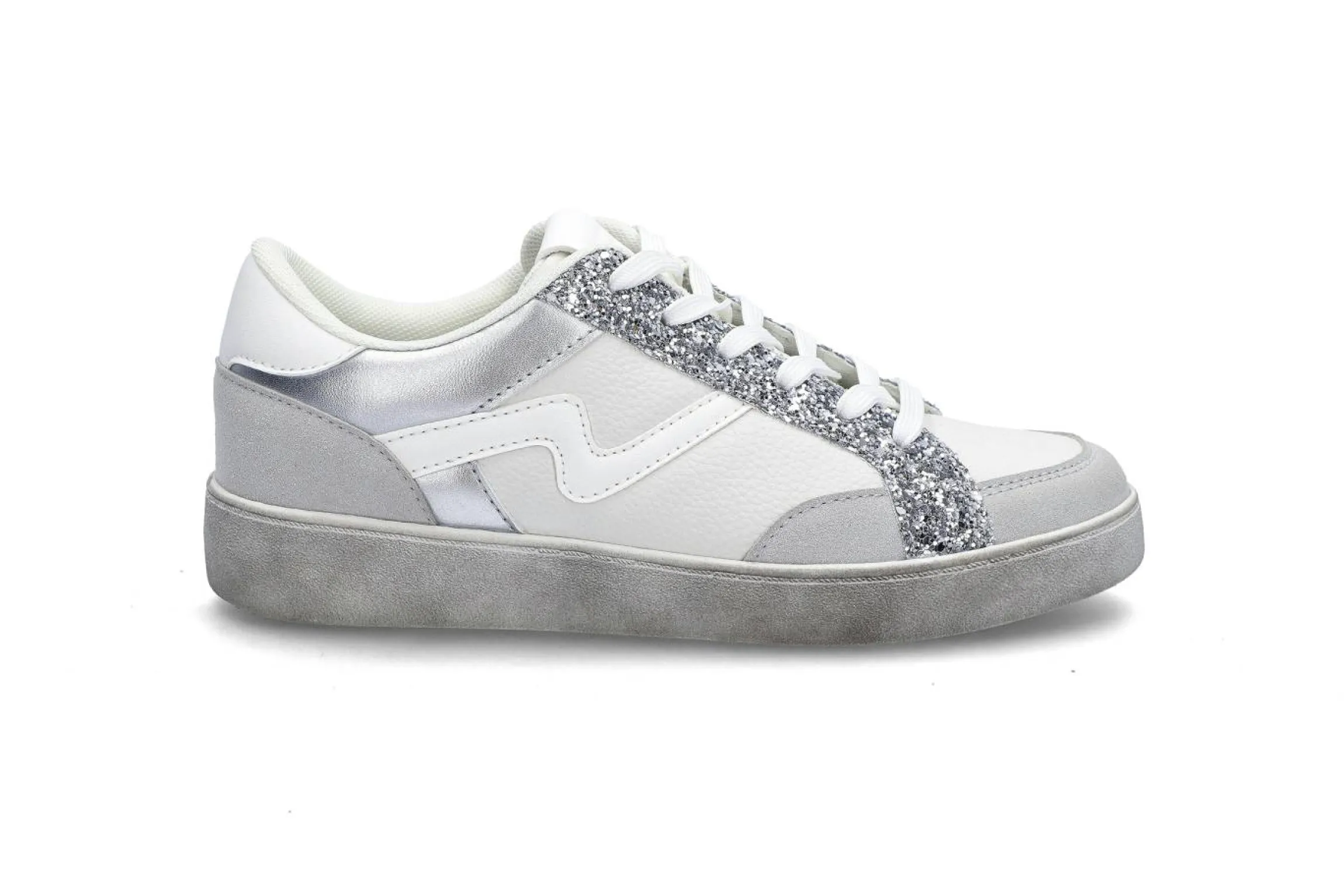 Sporty sneaker med glitter