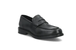 Tidløse loafers i skinn