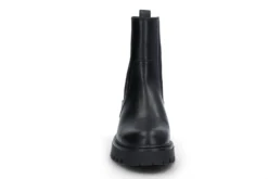 Trendy boots
